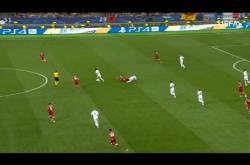 开云体育在线-利物浦与皇家马德里进行了一场激烈的对决