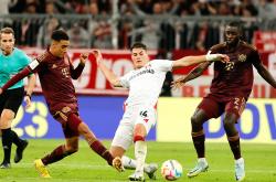 开云体育入口-包含勒沃库森客场不敌柏林赫塔，无法绝对优势的词条