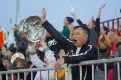 开云体育登录-运动员拼尽全力，最终圆梦夺冠