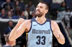 开云体育APP下载-灰熊大胜爵士，加索尔轰24+13，纳什指点江山的简单介绍