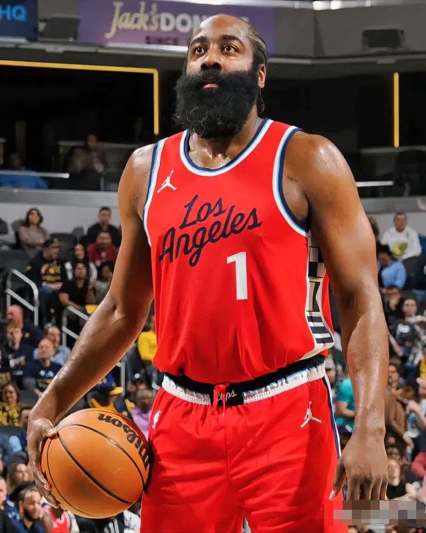 火箭胜勇士，哈登半场闪电砍下37分